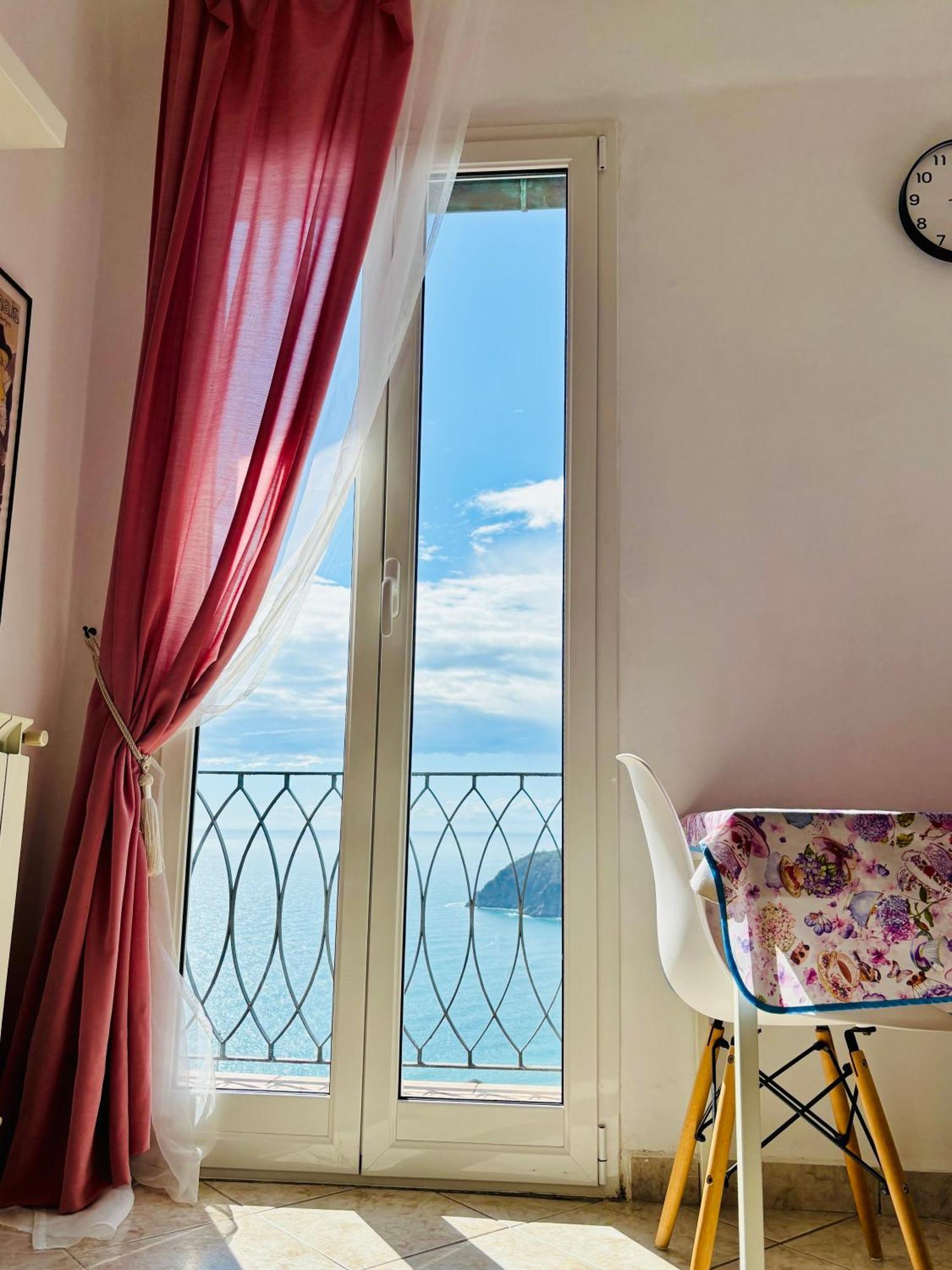 Appartamento Moneglia Rebecca Holidays Exterior photo